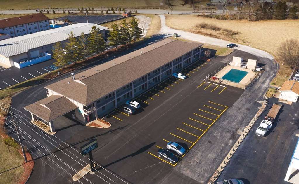 America'S Best Inn & Suites Eureka Εξωτερικό φωτογραφία